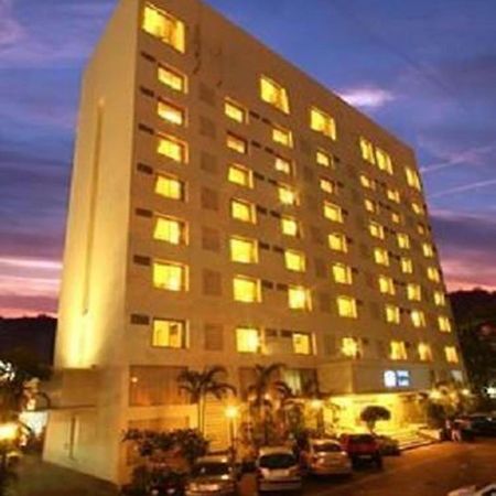 The Sahil Hotel Bombay Exterior foto